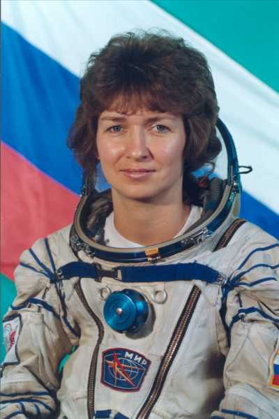 Елена Кондакова