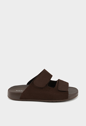 Коричневый